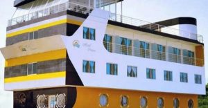 hotel crucero cojimies ecuador restaurante10