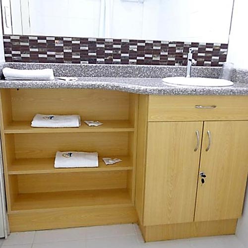 hotel crucero cojimies ecuador baños1