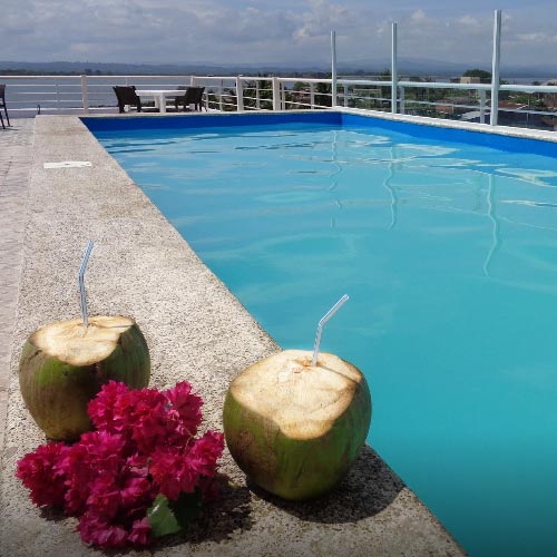 hotel crucero cojimies ecuador contactos piscina ok1